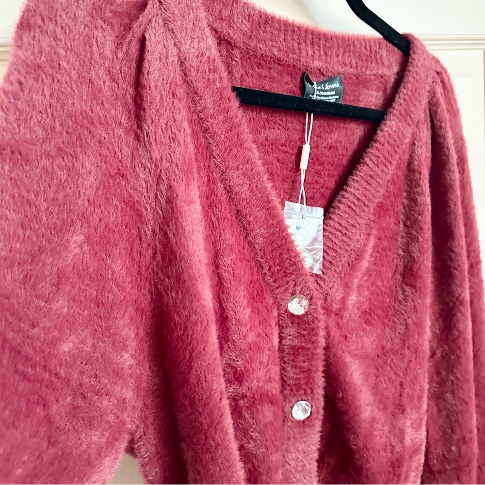 NWT for love and lemons sweater - Picture 2 of 4